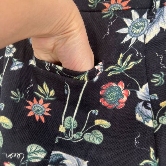 Ann Taylor Navy Floral Print Devin Fit Cotton Ankle Pant Garden Party Size 2/SM - Picture 5 of 11